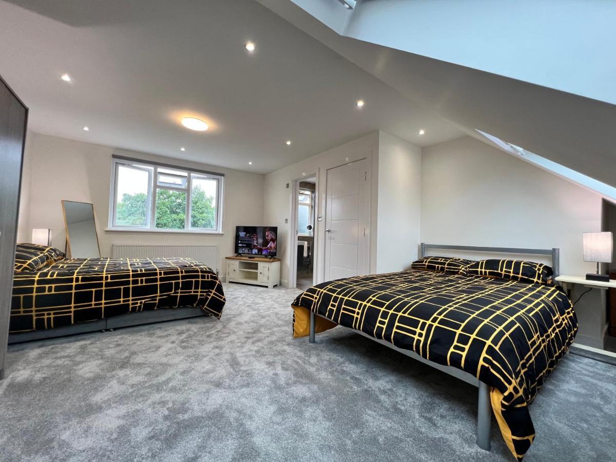 Villa Wembley Stadium 5 Star Brand New Luxury Sleeps 14 With Parking London Exterior foto